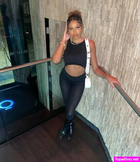 Renee Hadley OnlyFans Thumbnail #E1OyocJH7N