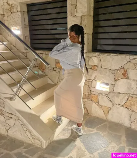 Renee Hadley OnlyFans Thumbnail #JNcovAEvXK