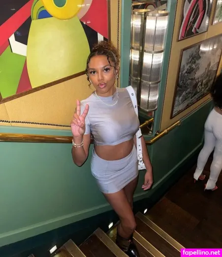 Renee Hadley OnlyFans Thumbnail #eoEjTZQR6j