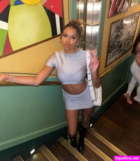 Renee Hadley OnlyFans Thumbnail #nbEscskM3Z