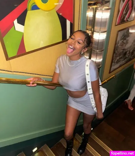 Renee Hadley OnlyFans Thumbnail #sFUGVuMeNa