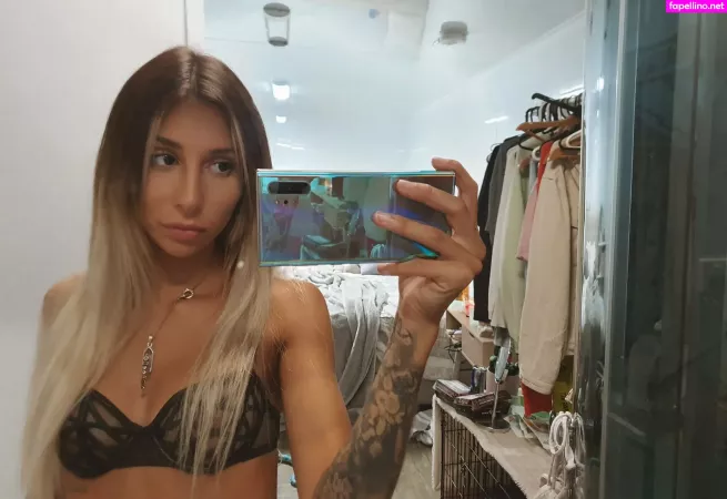 Renee Savy OnlyFans Thumbnail #jg5Tip7jFg