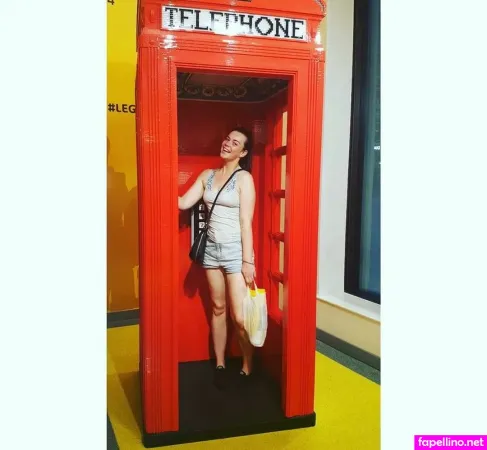 Renee Somerville OnlyFans Thumbnail #14yIe3kXu5