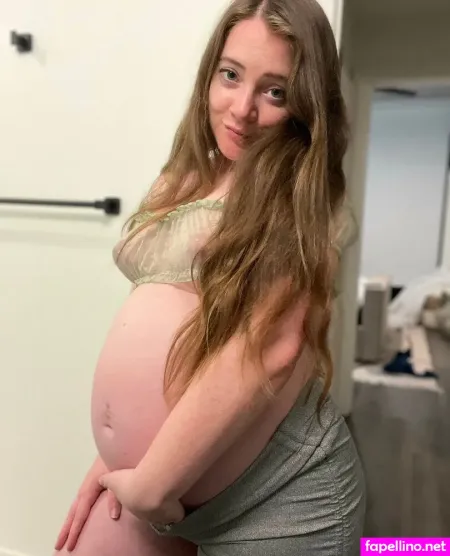 Renee Winter 4 OnlyFans Thumbnail #QYDMqzQetD