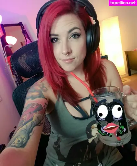 Renee OnlyFans Thumbnail #RZtLG5J6Vk