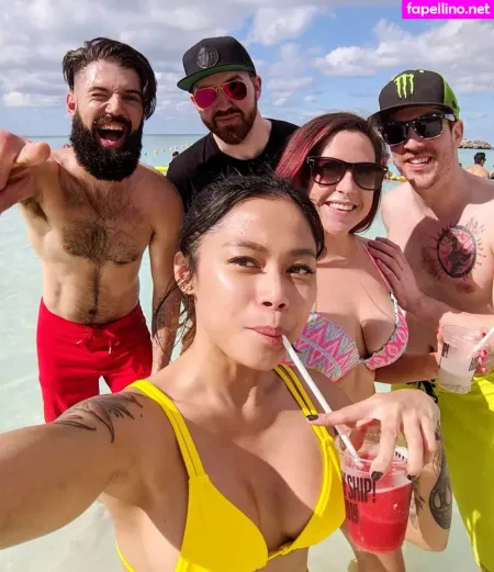 Renee OnlyFans Thumbnail #Rfukv5RojN