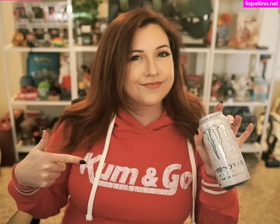 Renee OnlyFans Thumbnail #ZmniAGrxfD