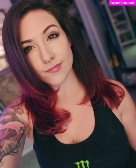 Renee OnlyFans Thumbnail #l2xj01ccby