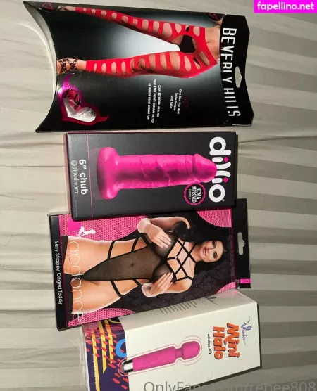 Renee808 OnlyFans Thumbnail #J2q6nFDLc4