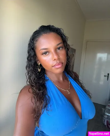 Reneehadlley OnlyFans Thumbnail #tYkbqK5iVA