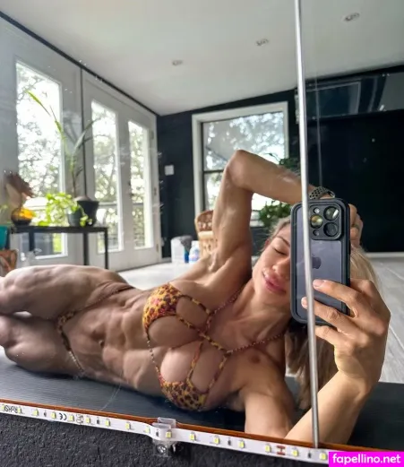 Reneejewett OnlyFans Thumbnail #FC6wuIwarR