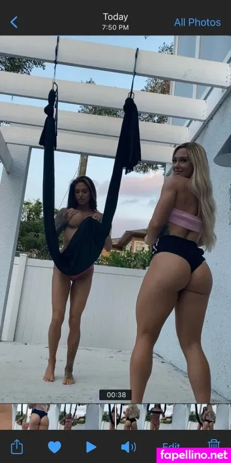 Reneelynn OnlyFans Thumbnail #QrDPXonQQl