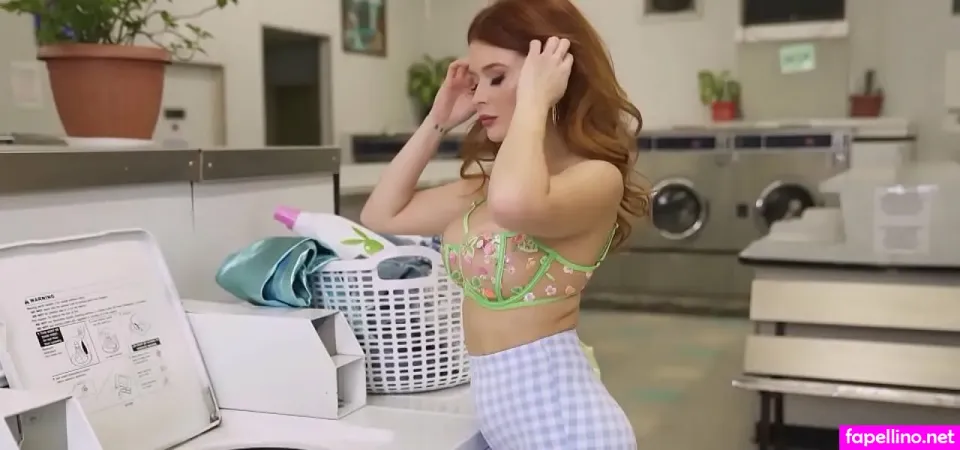 Reneeolstead OnlyFans Thumbnail #M5z12e9ckI