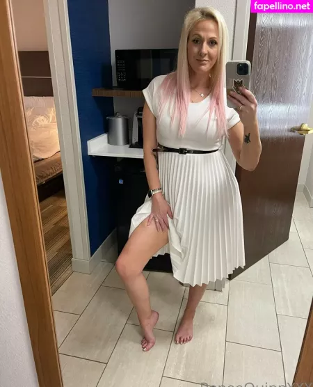 Reneequinnxxx OnlyFans Thumbnail #HNTdjVvIk9