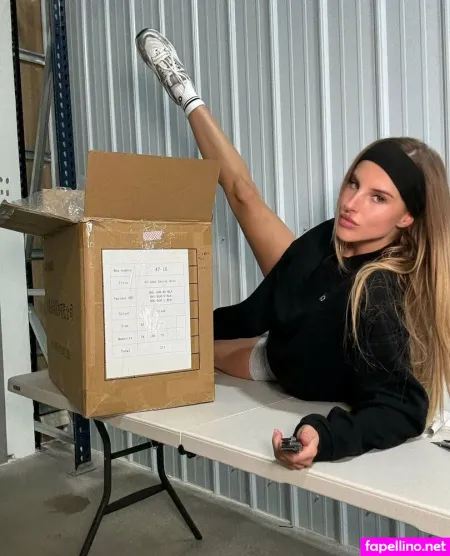 Reneerichards OnlyFans Thumbnail #1lYnONEOlp