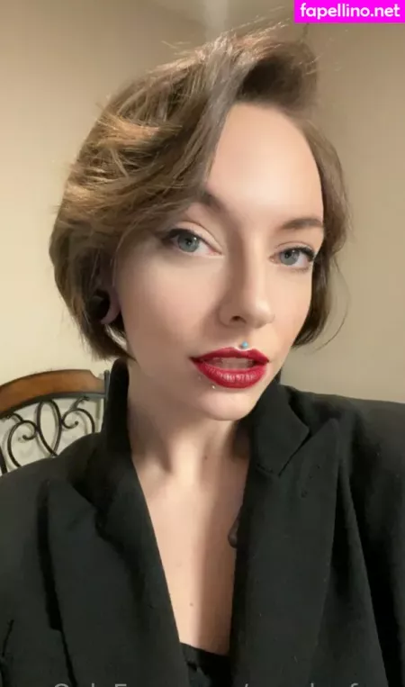 Renelexfree OnlyFans Thumbnail #6CwVhUeNvd