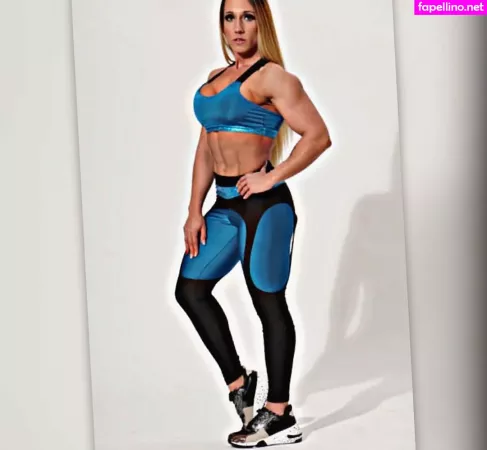 Reni Gendur OnlyFans Thumbnail #S46gwqDhhz