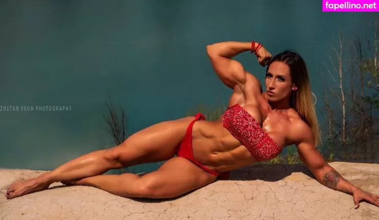 Reni Gendur OnlyFans Thumbnail #YQLpEUBAyJ