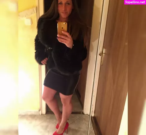 Reni Gendur OnlyFans Thumbnail #e0LQuhwKTV