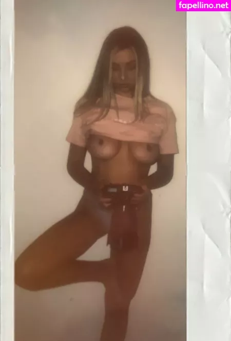 Renlouisebird OnlyFans Thumbnail #NeqmEFQKyQ