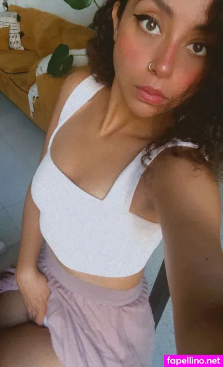 Renne Miau OnlyFans Thumbnail #5LNVw2a0wm