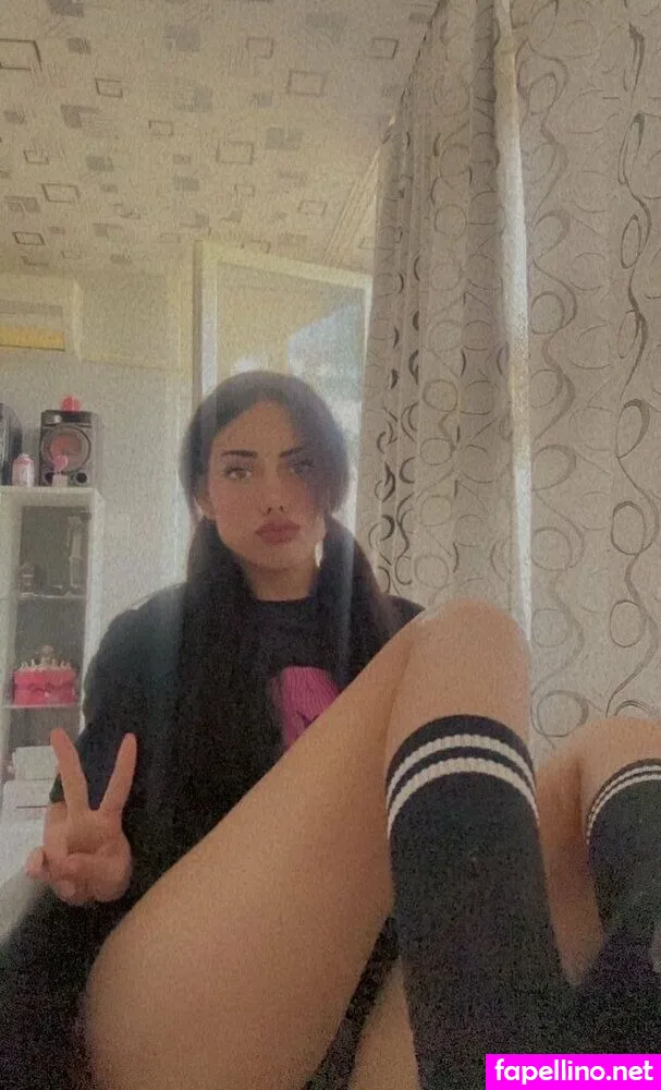 renni.m, rennii.m Nude Leaked OnlyFans Photo #LU5l9OGKkz