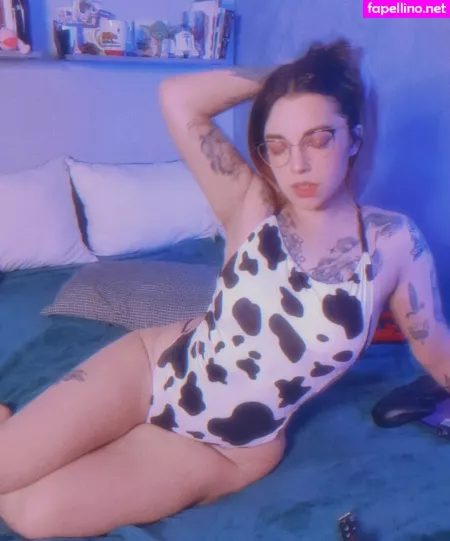 Rennloveee OnlyFans Thumbnail #RPSXNKTJyc