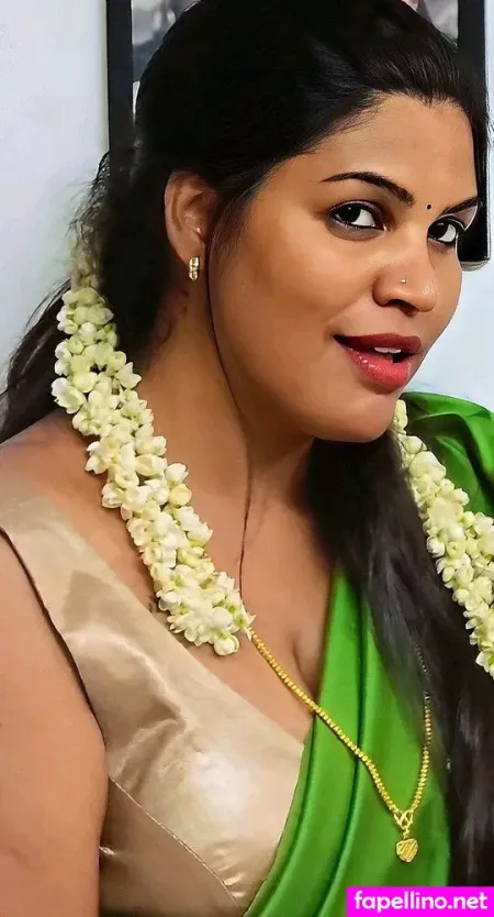 Reshma Rechu OnlyFans Thumbnail #8r1ezEd0Hp