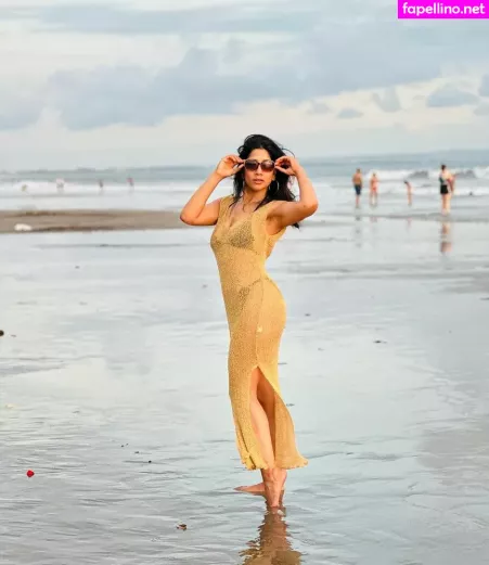 Reshmin Chowdhury OnlyFans Thumbnail #cSxdzRrIA4