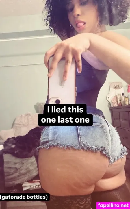 Ressonancee OnlyFans Thumbnail #E4R2cztRxP