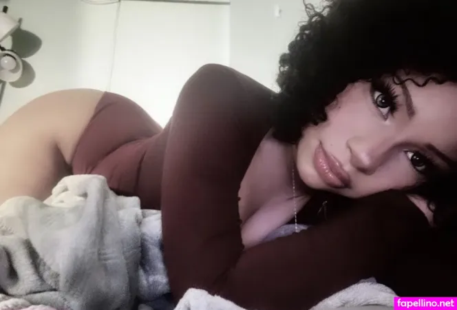 Ressonancee OnlyFans Thumbnail #N43joUET8J