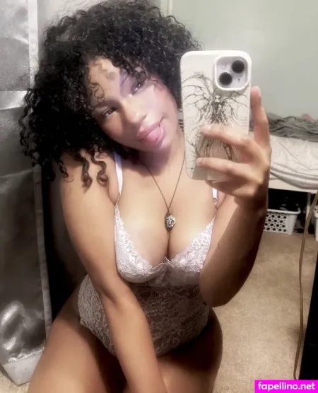 Ressonancee OnlyFans Thumbnail #YUjivVou84