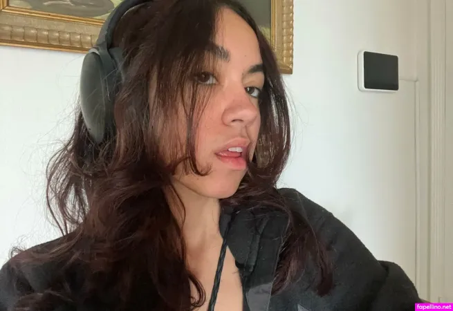 Restingloveface OnlyFans Thumbnail #DCxBq0hcRt