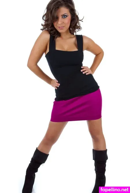 Retr0avocado OnlyFans Thumbnail #2D2bQnZEdW