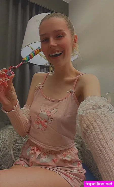 Retroanjel OnlyFans Thumbnail #CVJ4meaT7m