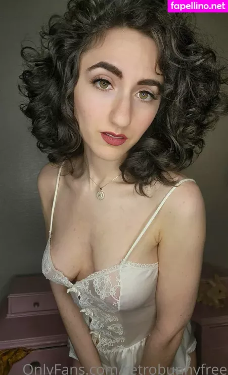 Retrobunnyfree OnlyFans Thumbnail #ZtZEDkWblh