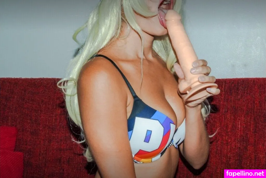 retrogaminggir1, retrogaminggirl Nude Leaked OnlyFans Photo #y5O2Gz3xjK