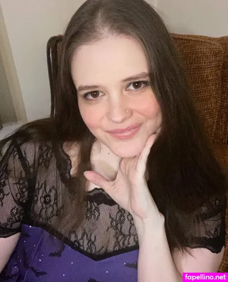 Retrolayla OnlyFans Thumbnail #ZmiiVOMvnU