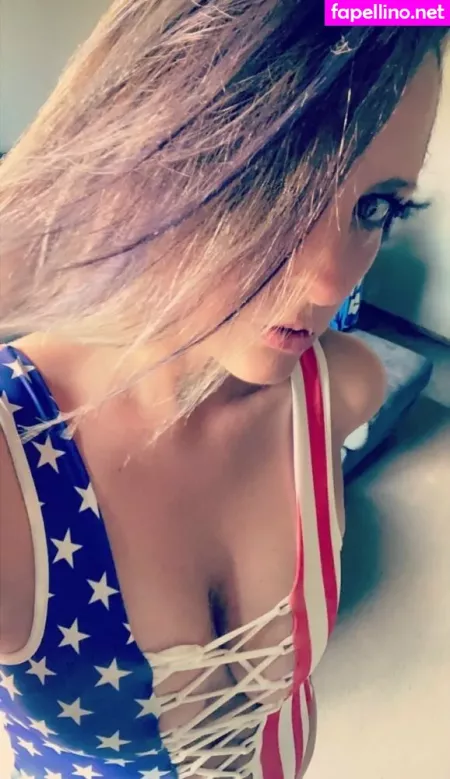 Retweetcuckold OnlyFans Thumbnail #qZkFI7omty