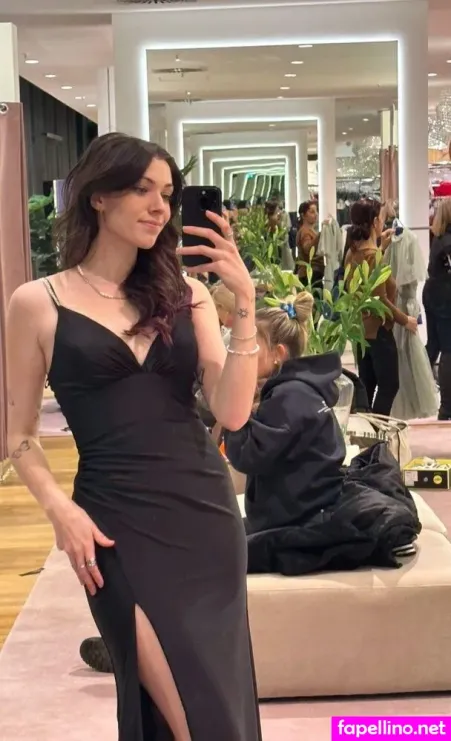 Reved OnlyFans Thumbnail #oARgzzLSpo