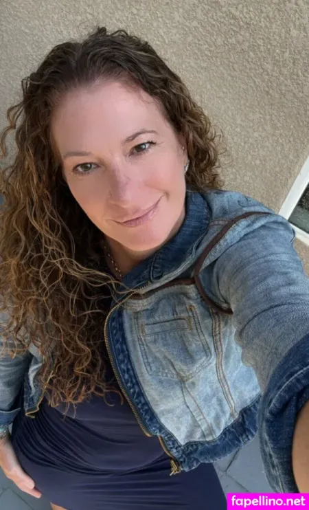 Revelcove OnlyFans Thumbnail #M3H3k8XMHO