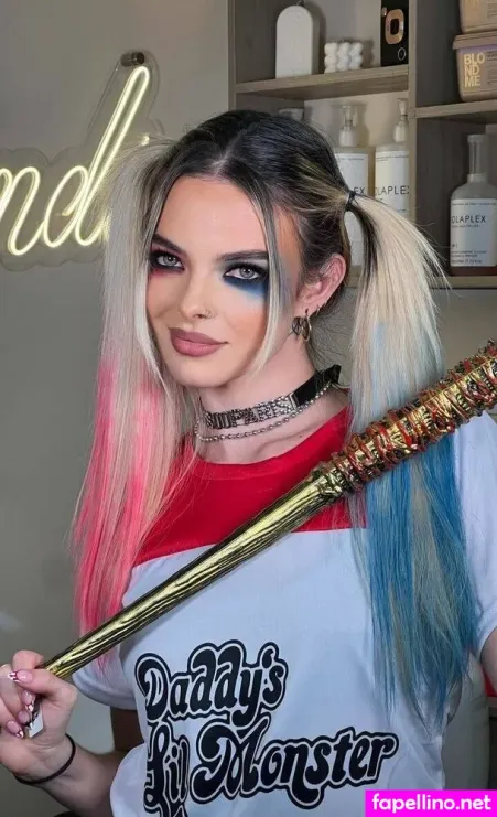 Reveof OnlyFans Thumbnail #AQqyE9vvdH