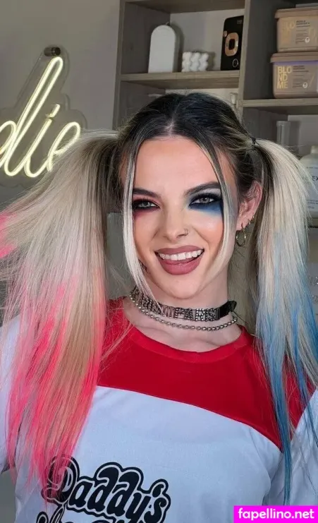 Reveof OnlyFans Thumbnail #rtX8JD5pvA