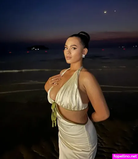 Rever Ra OnlyFans Thumbnail #z3QZhRvYok