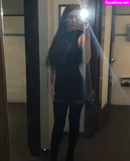 Reversecowgrl69 OnlyFans Thumbnail #FnXeCSvgAD