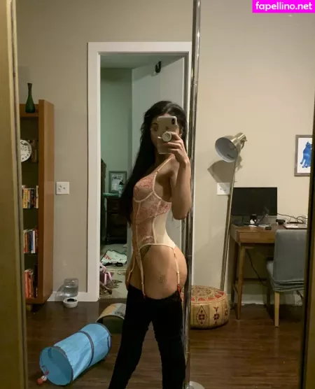 Reversecowgrl69 OnlyFans Thumbnail #Raq64HUTvY