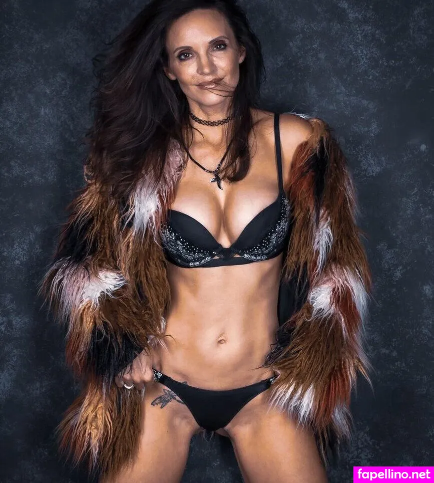 Rey Rey Marie, rey_reymarie Nude Leaked OnlyFans Photo #ND5Mocfo81