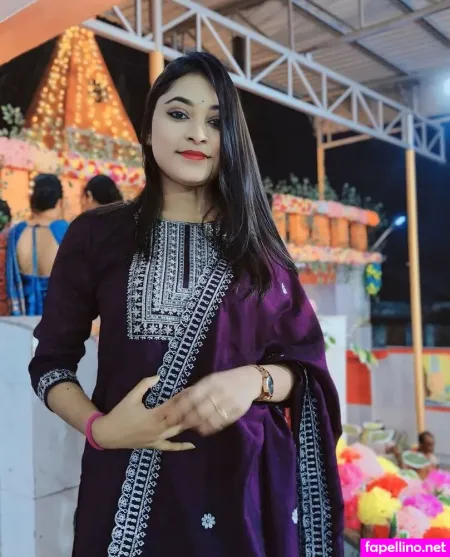 Reya Ghosh OnlyFans Thumbnail #ZXnT1hbbXI