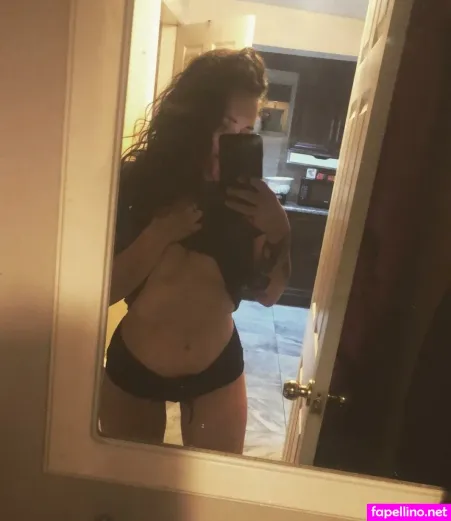 Reya Jade OnlyFans Thumbnail #enaO0C9EL1