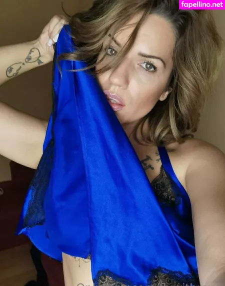 Reyateacheswell OnlyFans Thumbnail #8ENhxqXmlC